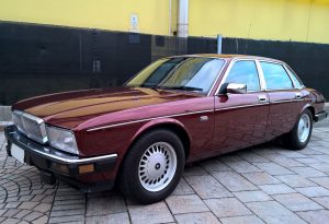 Jaguar Daimler XJ40